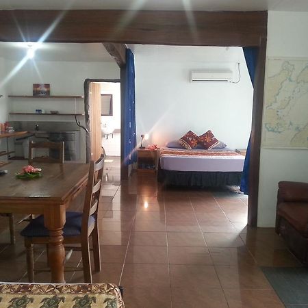 Gecko Lodge Fiji Savusavu Ngoại thất bức ảnh
